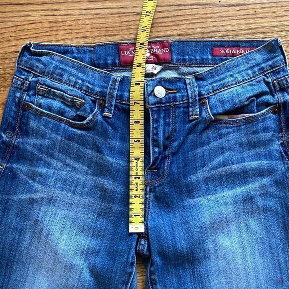 Lucky Boot Cut Sofia Boot Jeans - Picture 15 of 16